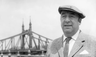 Valóban méreginjekció végzett a Nobel-díjas költővel?
