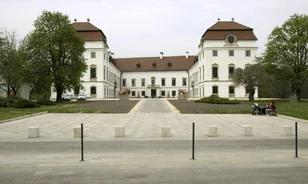 Megújult a pápai Esterházy-kastély főépülete
