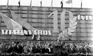 65 éve indult Sztálinváros építése

