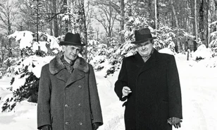 Id. Antall József életét is megmentette a "lengyel Wallenberg"
