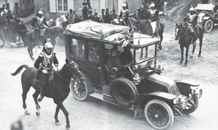 Hogyan menetelt Európa 1914-ben a háború felé?
