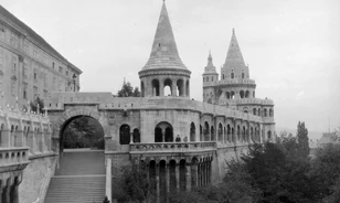 Így lett Budapest ékessége a Halászbástya
