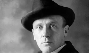 Megírta Sztálin kedvenc regényét, mégis betiltották Bulgakov műveit
