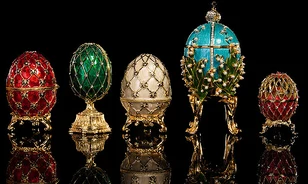 Apró „titkokat” rejtettek a díszes Fabergé-tojások
