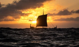 A vikingek akár a szemükben rejlő polarizációs iránytűvel is navigálhattak
