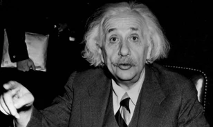 Istenről, gyomorbántalmakról és Izraelről is értekezett Einstein időskorában írt leveleiben
