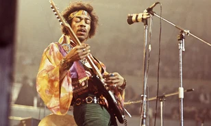 Borra bevett altatók okozták Jimi Hendrix vesztét
