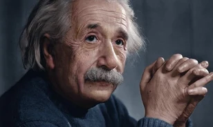 Másfél millió dollárt fizettek Einstein borravaló helyett lefirkantott mondataiért

