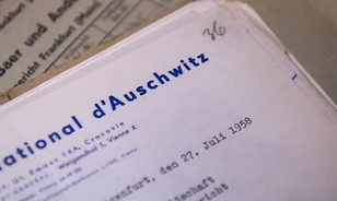 A világ első útikönyve és az Auschwitz-per iratai is felkerültek a világemlékezet listájára
