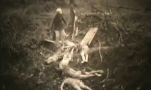 Soha nem látott videofelvételen a japánok által egy vesztes csata után kivégzett koreai szexrabszolgák