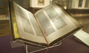 Saját kezünkbe vehetjük Gutenberg Bibliáját