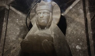 A legenda szerint Árpád-házi Szent Kinga imádsága mentette meg Lengyelországot a tatárdúlástól
