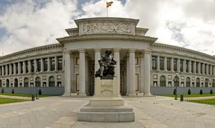 Kora újkori ház bekebelezésével bűvül a madridi Prado