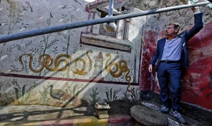 Az eddigi legnagyobb házitemplomra bukkantak Pompejiben