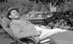 A közönség először csak egy újabb tréfának vélte Harry Einstein végzetes szívrohamát