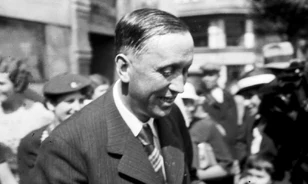 A közép-európai antifasiszta szellemi front egyik vezére volt Karel Čapek