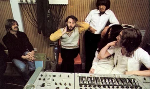 Bensőséges Beatles-dokumentumfilmet forgat korábban nem látott felvételekből Peter Jackson