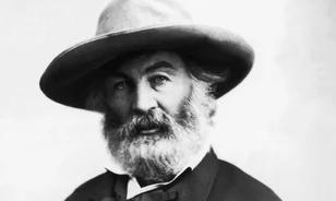 Tanító, nyomdász és újságíró is volt költői karrierje előtt Walt Whitman