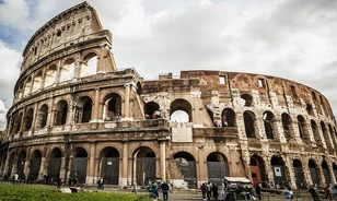 Magyar vandál miatt szigorítanak a Colosseum biztonságán