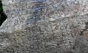Busás jutalmat kaphat egy francia falu rejtélyének megfejtője