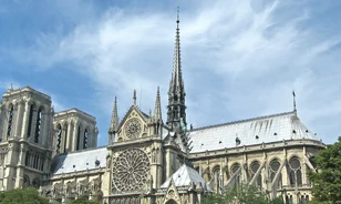 A főépítész szerint eredeti formájában kell restaurálni a Notre-Dame huszártornyát