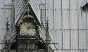 Véletlenül előkerült a Notre-Dame összetört órájának másolata