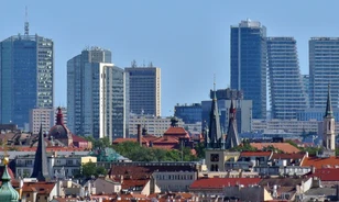 A tervezett felhőkarcolók miatt veszélyeztetetté nyilváníthatja a prágai Óvárost az UNESCO 