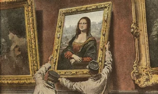 Tudta-e, hogy a Mona Lisa 1911-es elrablását követően a kép hűlt helyét ezrek nézték meg?