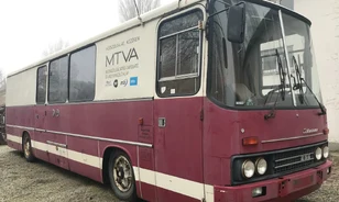 Veterán közvetítőkocsit ajándékoz az MTVA a Közlekedési Múzeumnak