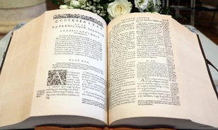 Hasonmás kiadás készült a vizsolyi Bibliából