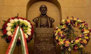 Harminc éve áll Kossuth Lajos mellszobra az amerikai kongresszus épületében