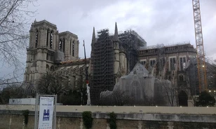 Ittas kőtolvajokat fogtak a megrongálódott Notre-Dame-ban