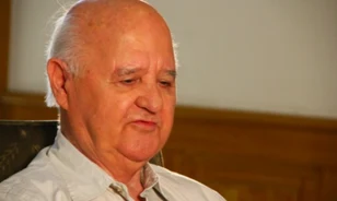 Elhunyt Diószegi István történész