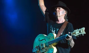 45 éve kiadatlan lemezzel rukkolt elő Neil Young