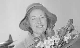 Elhunyt Vera Lynn énekesnő, aki hangjával lelkesítette a briteket a II. világháború alatt
