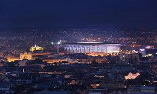 Budapest, a stadionváros: a Sárkánybarlangtól a Duna Arénáig