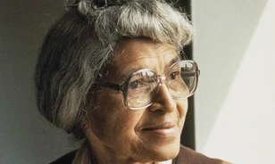 Nagy összegért árulják Rosa Parks levelét Martin Luther Kingről