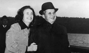 „Aki egyetlen paraszttal sakkban tartotta az országot”: Elena Ceauşescu