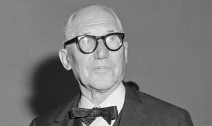 Eredetileg órásnak tanult az autodidakta építész Le Corbusier