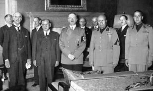 Tálcán kínálták fel Hitlernek Csehszlovákiát, hogy elkerüljék a háborút