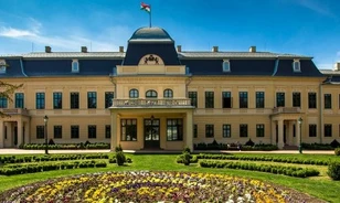 Wenckheim Stefánia nevét fogja viselni a gyulai Almásy-kastély felújított szárnya