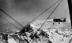 Képeken az első repülős expedíció a Mount Everest felett, 1933
