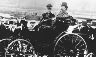 A hintókból és a kerékpárokból egyaránt merített ihletet első automobiljához Carl Benz
