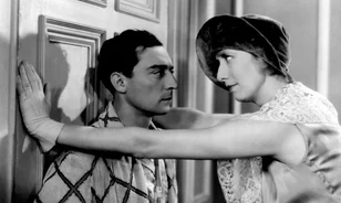 Volt, hogy repedt nyakcsigolyával is tovább filmezett a komédiák kőarcú királya, Buster Keaton