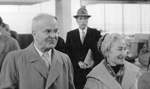 Fanatikusan és kegyetlenül szolgálta ki Sztálin akaratát Molotov