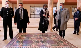 Visszakerült egy olaszországi múzeumba Caligula császár orgiákra használt hajójának padlómozaikja