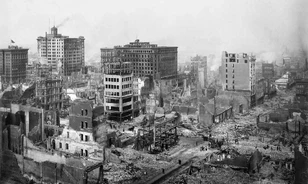 Földrengés után tűzvész sújtotta San Francisco városának lakóit 1906-ban