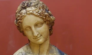 Biztosan nem Leonardo da Vinci műve a berlini Bode Múzeum szobra