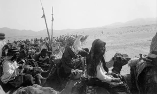 Miután megküzdöttek függetlenségükért, az I. világháború után újra idegen uralom alá kerültek az arabok