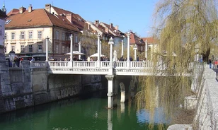 Egy eddig csak leírásokból ismert középkori híd nyomaira bukkantak Ljubljanában
